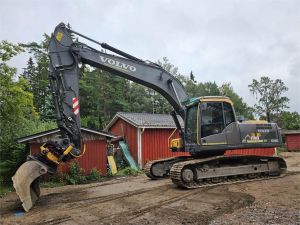 VOLVO EC240CL