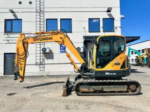 Hyundai R80CR-9