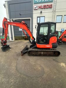 Kubota KX057-4 PYÖRITTÄJÄLLÄ