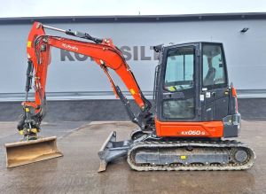 Kubota KX060-5 PYÖRITTÄJÄLLÄ