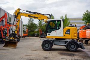 Liebherr A914C NOVATRON 3D PIHDIT