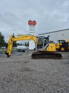 NEW HOLLAND E135 BSR-2, Bandburna grävmaskiner