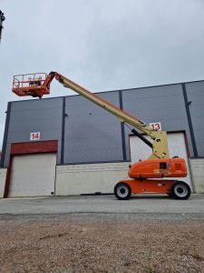 JLG 860 SJ, Personliftar / självgående