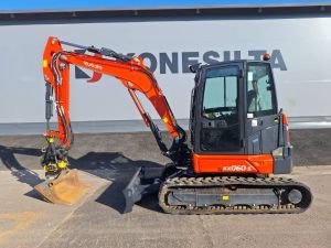 Kubota KX060-5 PYÖRITTÄJÄLLÄ