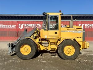 Volvo L50C UUDET RENKAAT