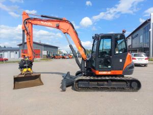 Kubota KX080-4a PYÖRITTÄJÄLLÄ