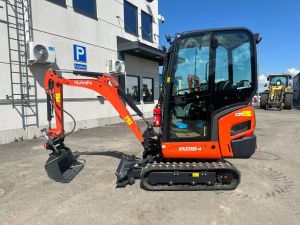 Kubota KX 016-4 kallistaja + kauha