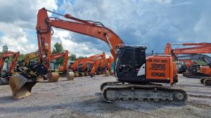 Hitachi ZX225USRLC-6