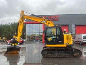 JCB JZ 140 LC / Pyörittäjä, Uudet Ketjut, Luiskauha