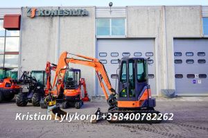 Hitachi ZX35U-2CLR PYÖRITTÄJÄLLÄ