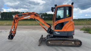 DOOSAN DX35z