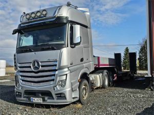 MERCEDES-BENZ Actros 2551 LS 12.8 / Fliegl SZS 370 T, 2-двуосный