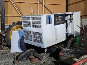 INGERSOLL RAND Sähkökäyttöinen kompressori 86 kW, Дополнительное