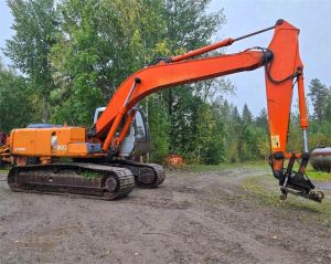 HITACHI EX200, luiskakauha, Гусеничные экскаваторы