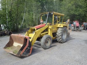 VALTRA J 1112 MK, Backhoe loaders