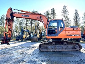 Doosan DX180LCH PYÖRITTÄJÄLLÄ