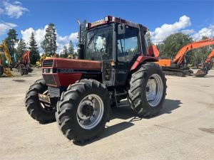 Case IH 685 XL, Traktorit