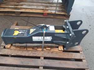 MUSTANG HM250 ISKUVASARA 3-6tn koneet, Hydraulichammers