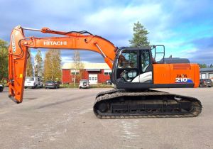 Hitachi MYYTY! SOLD!  ZX210LC-6  SUOALUSTA