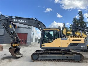 Volvo EC250DNL PYÖRITTÄJÄLLÄ, Telakaivukoneet