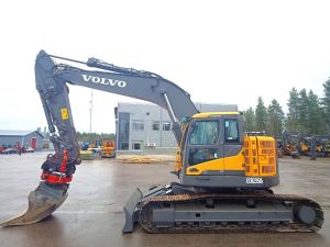 Volvo ECR235DL PYÖRITTÄJÄLLÄ, Telakaivukoneet