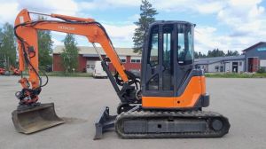 Hitachi MYYTY! SOLD!  ZX50U-2 PYÖRITTÄJÄLLÄ