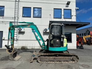 Yanmar ViO40-1 KALLISTAJALLA