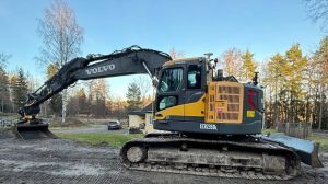 Volvo ECR 235 D / Engcon, Novatron 3D, Tulossa!