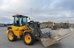 Volvo L 35 G / Kauha, Piikit, Rasvari, Tulossa!