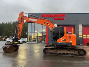 Doosan DX 235 LCR / Pyöritäjä, 3D, 2 kauha, Uudet ketjut!