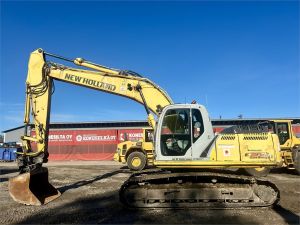 New Holland E215B KAUHALLA