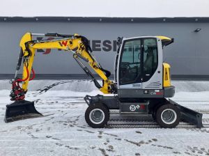 Wacker Neuson EW65 PYÖRITTÄJÄLLÄ