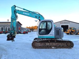 Kobelco SK135SRLC PYÖRITTÄJÄLLÄ