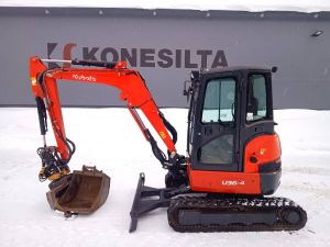 Kubota U36-4 PYÖRITTÄJÄLLÄ