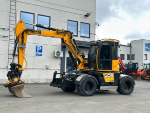 JCB 110 W Hydradig Black edition