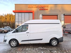 Ford Transit custom L2H2 / webasto,ac,vakkari,2xrenkaat