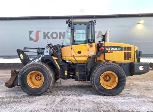 Komatsu MYYTY! SOLD!  WA250PZ-5 RASVARI, VAAKA YM.