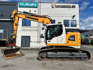 Liebherr R 920 Rototilt