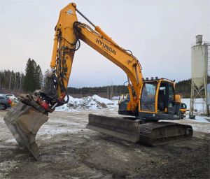 Hyundai Robex 235LCR-9S, 2kpl kauhoja, rototiltti, Telakaivukoneet