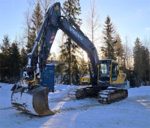 Volvo EC210BLC, Engcon, kauha, Telakaivukoneet