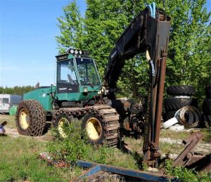 Timberjack 990, vesakkoleikkuri, koura, Harvesterit