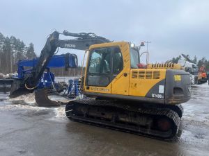 Volvo EC 140 B LC / Metsävarusteltu, Kallistuvakauha