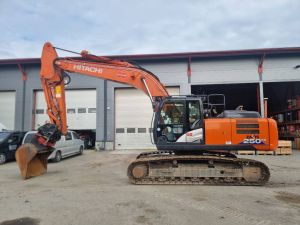 HITACHI ZX250LC-6