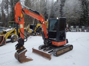 HITACHI ZX 38 U-5 A CLR pyörittäjällä, Мини-экскаваторы