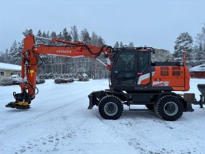 HITACHI ZAXIS180W-7 + RASVARI + LÄMMITIN + EC226 PIHDILLÄ + NOVATRON 3D + PERÄKÄRRY