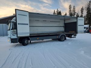 MERCEDES-BENZ Atego 1224  kokosivuaukeava kori+pl-nostin, 2-двуосный