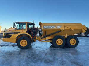 VOLVO A30G + KOROKKEET +  PERÄLAUTA + RASVARI + LAVALÄMPÖPUTKI + RENKAAT 70%