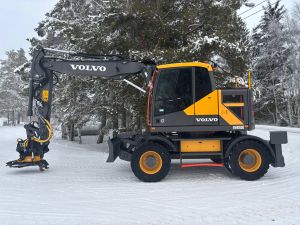 VOLVO EWR150E + TAITTOPUOMI + RASVARI + BSS + PROBO EC219 PIHDILLÄ + NOVATRON 3D