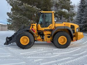 VOLVO L120H + PITKÄAISA + PIKALIITIN + KAHDET LISÄHYDRAULIIKAT + CDC + LISÄVASTAPAINO, Hjullastare