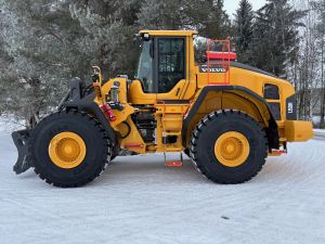 VOLVO L150H + PIKALIITIN + LISÄHYDRAULIIKKA + CDC + LISÄVASTAPAINO + 100% RENKAAT 